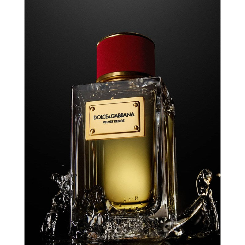 Perfume Velvet Desire 100ml Eau De Parfum - Mercado de Luxo - O Maior E-Commerce de Bens, Produtos e Serviços de Luxo do Brasil.