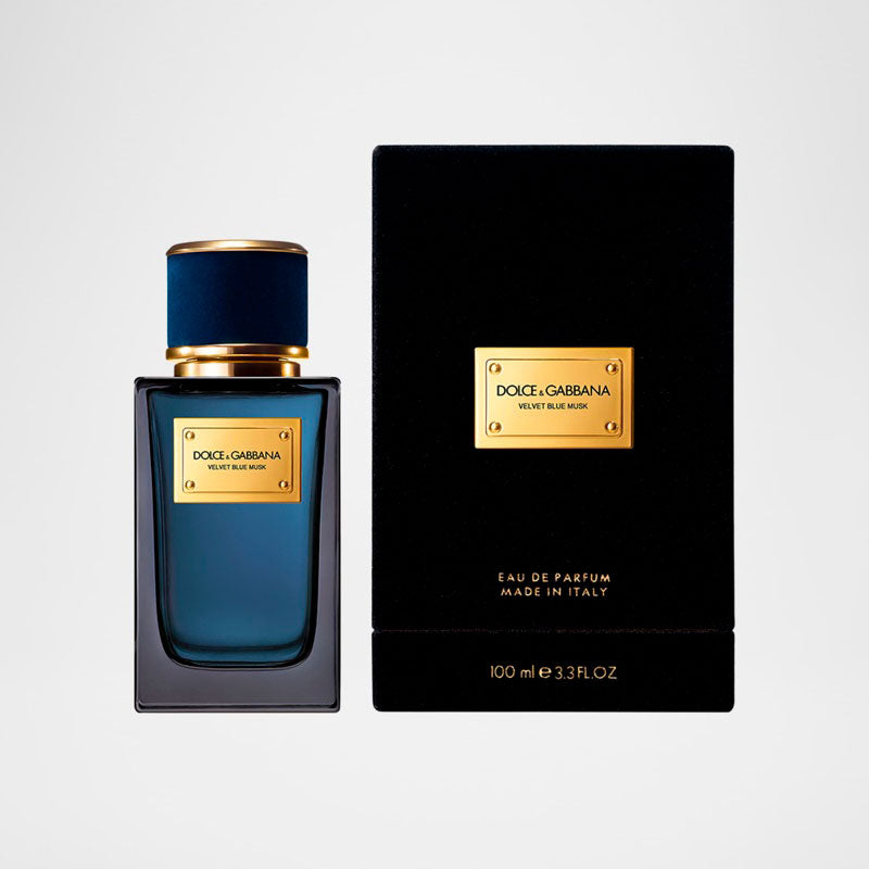 Perfume Velvet Blue Musk 100ml Extrait "Pure" Parfum - Mercado de Luxo - O Maior E-Commerce de Bens, Produtos e Serviços de Luxo do Brasil.