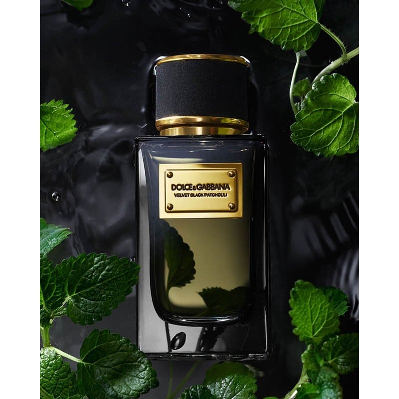 Perfume Velvet Black Patchouli 100ml Extrait "Pure" Parfum - Mercado de Luxo - O Maior E-Commerce de Bens, Produtos e Serviços de Luxo do Brasil.