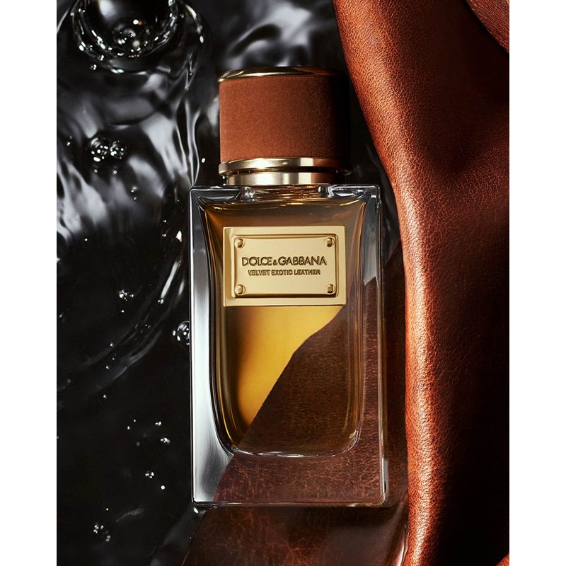 Perfume Velvet Exotic Leather 100ml Extrait "Pure" Parfum - Mercado de Luxo - O Maior E-Commerce de Bens, Produtos e Serviços de Luxo do Brasil.