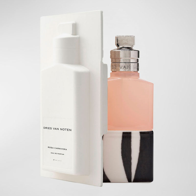 Perfume Rosa Carnivora 100ml Eau De Parfum - Mercado de Luxo - O Maior E-Commerce de Bens, Produtos e Serviços de Luxo do Brasil.