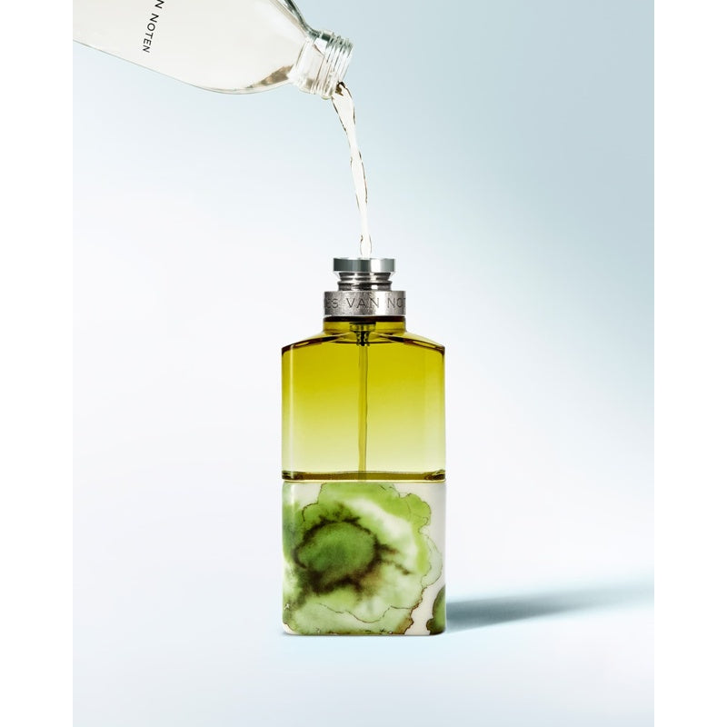 Perfume Vanille Camouflage Refill 200ml Eau De Parfum - Mercado de Luxo - O Maior E-Commerce de Bens, Produtos e Serviços de Luxo do Brasil.