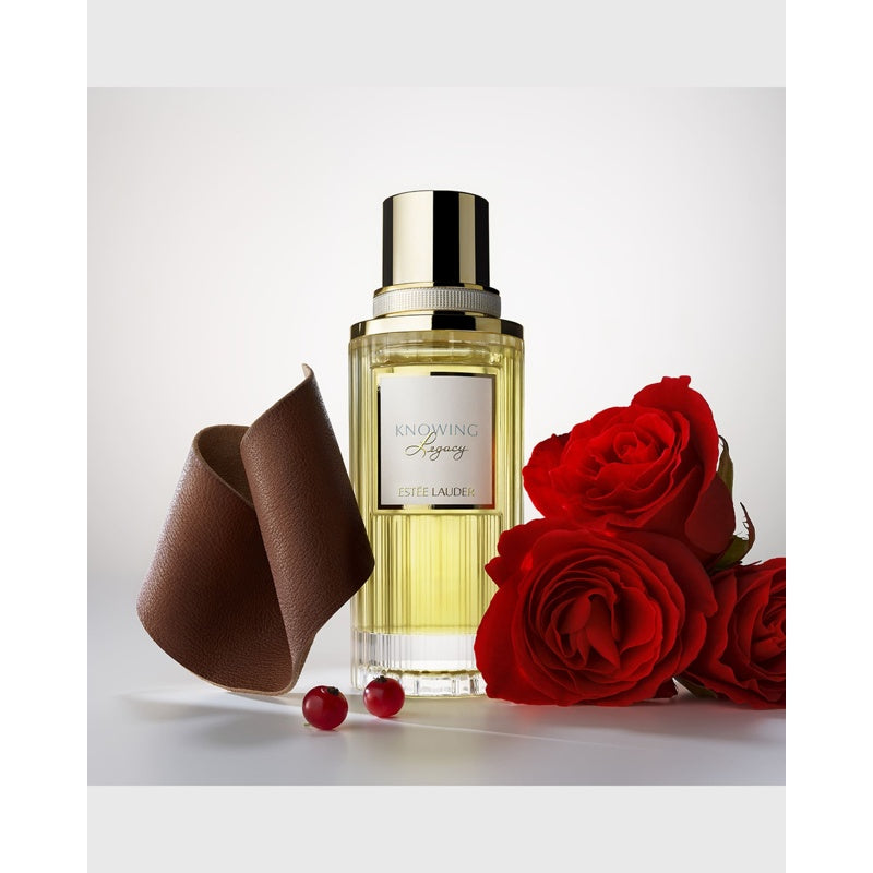 Perfume Knowing Legacy 100ml Eau De Parfum - Mercado de Luxo - O Maior E-Commerce de Bens, Produtos e Serviços de Luxo do Brasil.