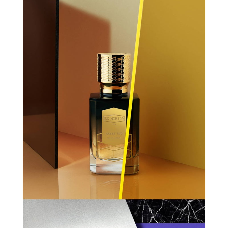 Perfume Amber Sky 100ml Eau De Parfum - Mercado de Luxo - O Maior E-Commerce de Bens, Produtos e Serviços de Luxo do Brasil.