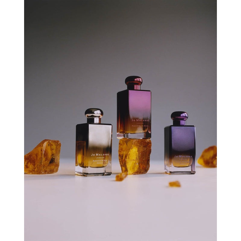 Perfume Violet & Amber Absolu 100ml Eau De Parfum - Mercado de Luxo - O Maior E-Commerce de Bens, Produtos e Serviços de Luxo do Brasil.