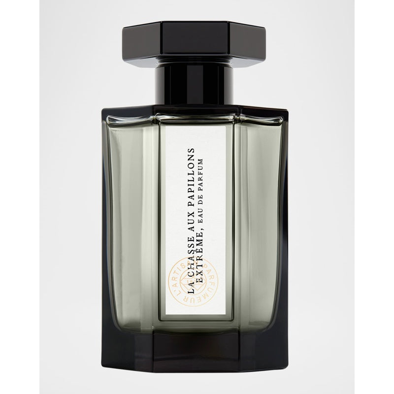 Perfume La Chasse aux Papillons Extreme 100ml Eau De Parfum - Mercado de Luxo - O Maior E-Commerce de Bens, Produtos e Serviços de Luxo do Brasil.