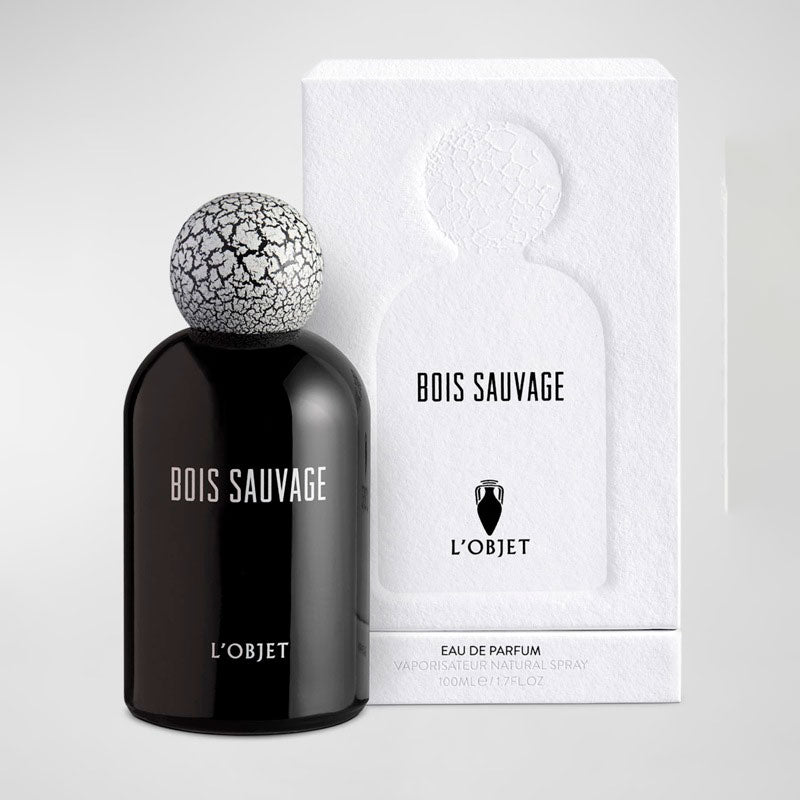 Perfume Bois Sauvage 100ml Eau De Parfum - Mercado de Luxo - O Maior E-Commerce de Bens, Produtos e Serviços de Luxo do Brasil.