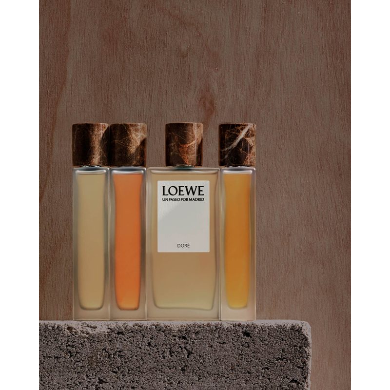 Perfume Un Paseo por Madrid Dore 100ml Eau De Parfum - Mercado de Luxo - O Maior E-Commerce de Bens, Produtos e Serviços de Luxo do Brasil.
