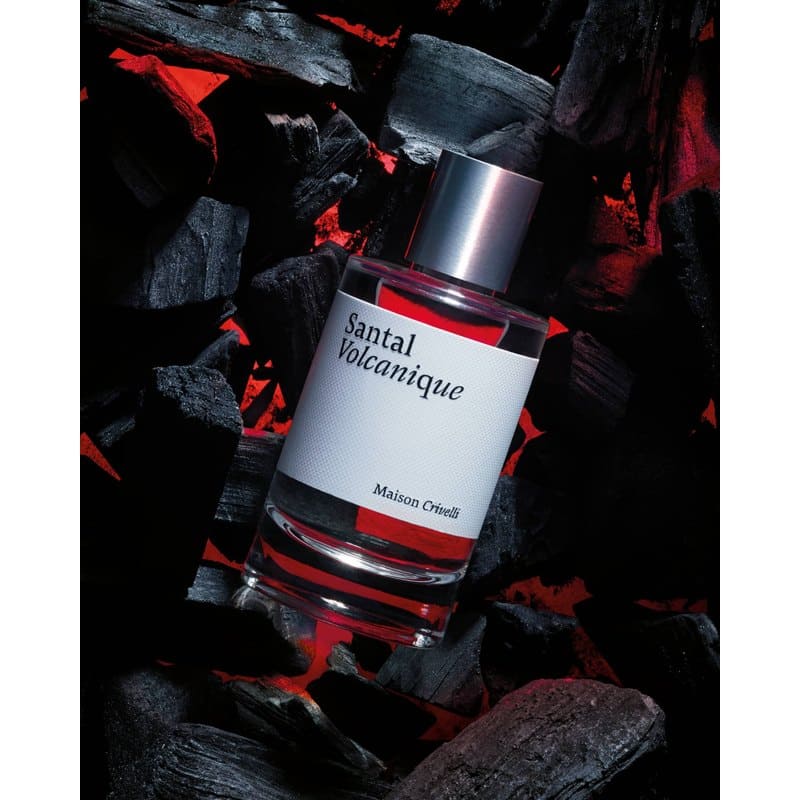 Perfume Santal Volcanique 100ml Eau De Parfum - Mercado de Luxo - O Maior E-Commerce de Bens, Produtos e Serviços de Luxo do Brasil.