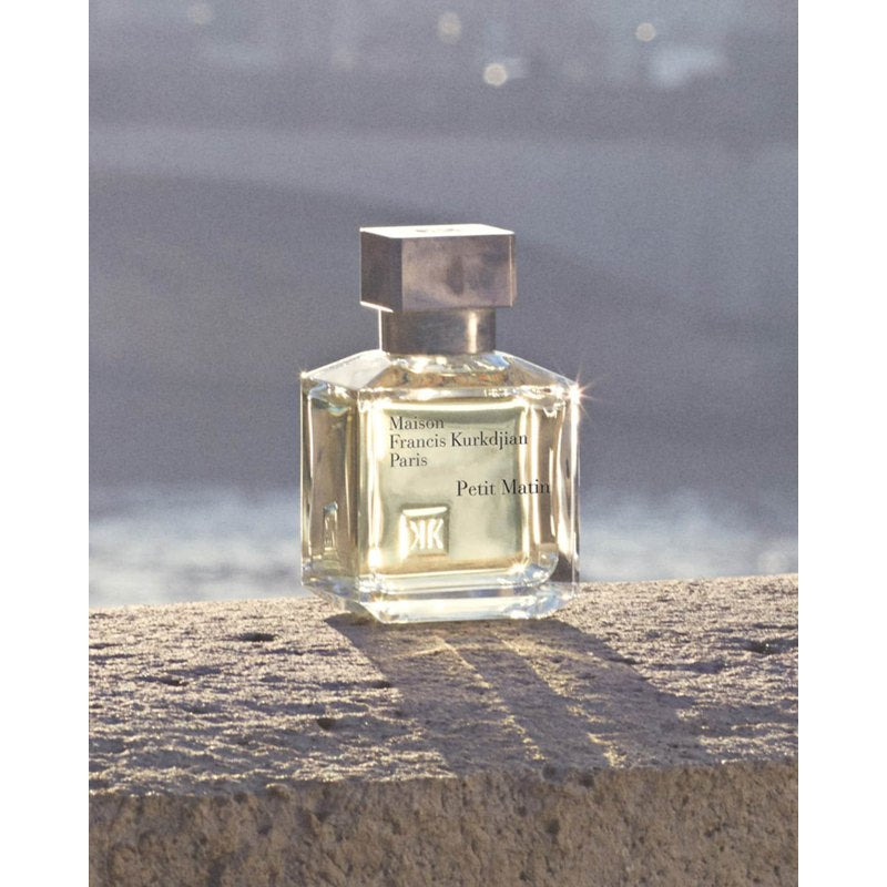 Perfume Petit Matin Collection 200ml Eau De Parfum - Mercado de Luxo - O Maior E-Commerce de Bens, Produtos e Serviços de Luxo do Brasil.