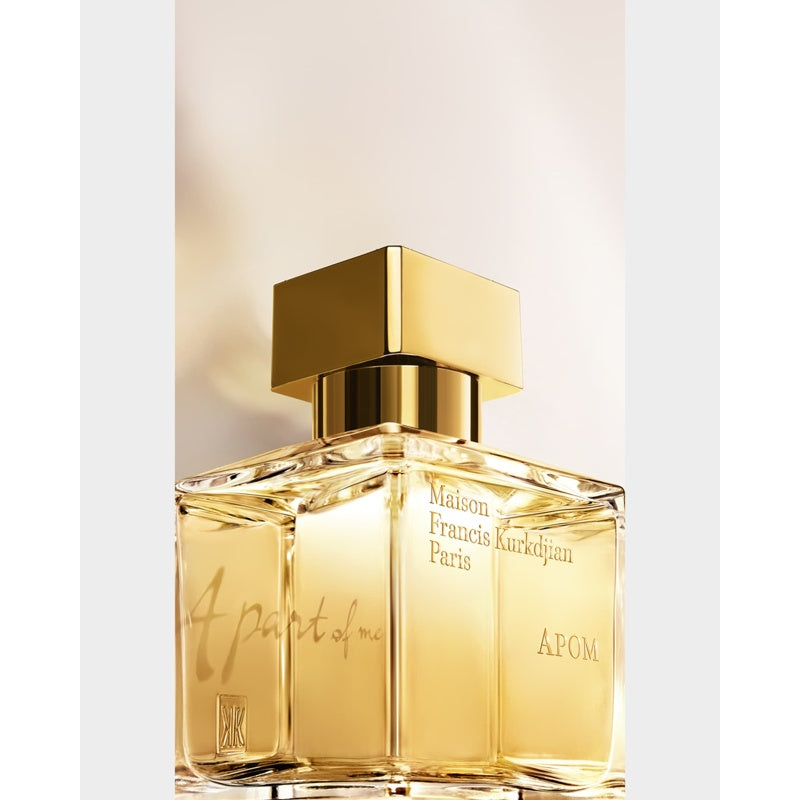 Perfume APOM 200ml Eau De Parfum - Mercado de Luxo - O Maior E-Commerce de Bens, Produtos e Serviços de Luxo do Brasil.