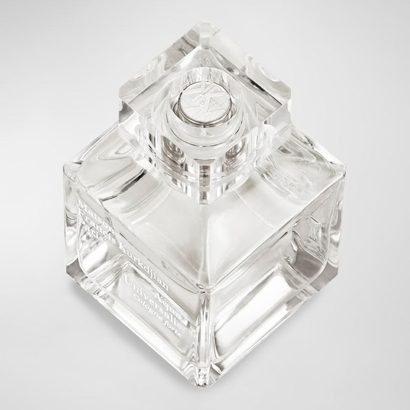Perfume Aqua Universalis Cologne Forte 200ml Eau de Cologne - Mercado de Luxo - O Maior E-Commerce de Bens, Produtos e Serviços de Luxo do Brasil.
