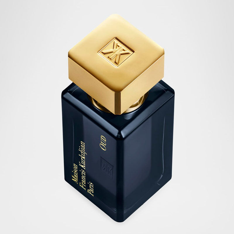 Perfume Oud 35ml Eau De Parfum - Mercado de Luxo - O Maior E-Commerce de Bens, Produtos e Serviços de Luxo do Brasil.