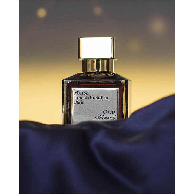 Perfume Oud silk mood 70ml Extrait "Pure" Parfum - Mercado de Luxo - O Maior E-Commerce de Bens, Produtos e Serviços de Luxo do Brasil.