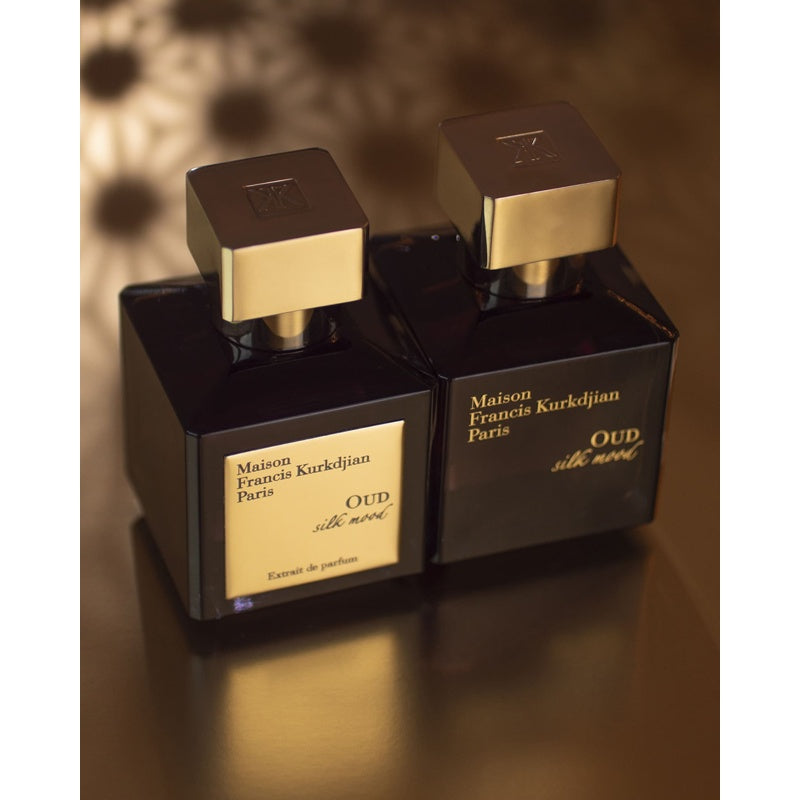 Perfume Oud silk mood 70ml Extrait "Pure" Parfum - Mercado de Luxo - O Maior E-Commerce de Bens, Produtos e Serviços de Luxo do Brasil.