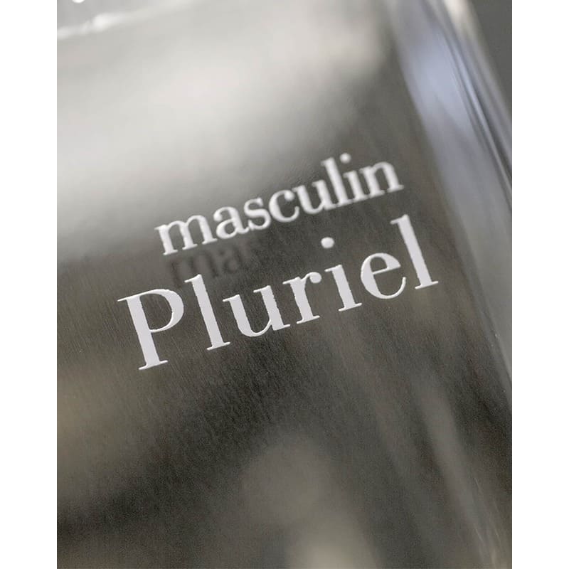 Perfume Masculin Pluriel 70ml Eau de Toilette - Mercado de Luxo - O Maior E-Commerce de Bens, Produtos e Serviços de Luxo do Brasil.