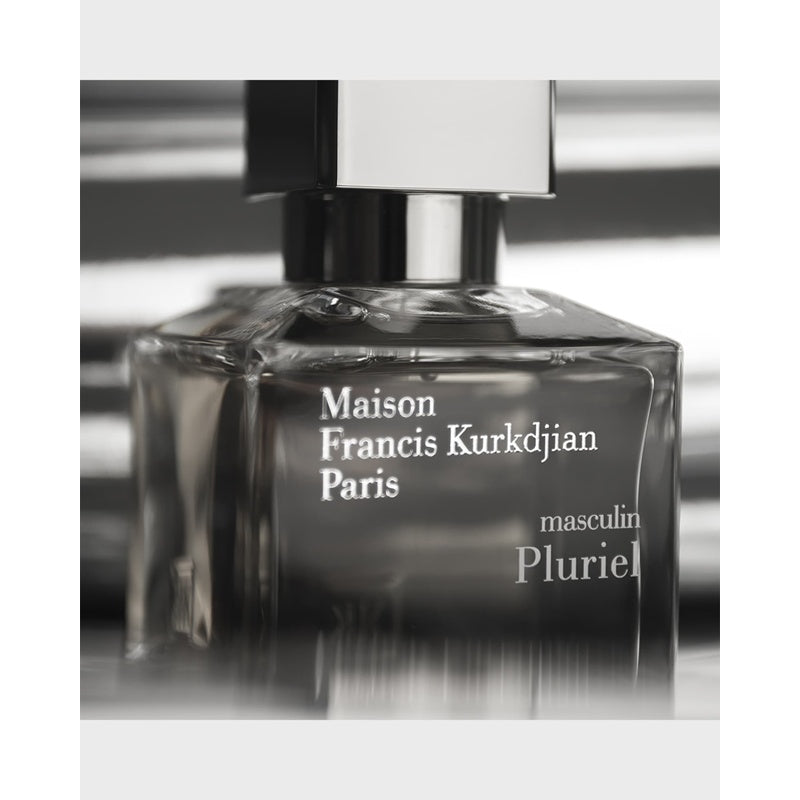 Perfume Masculin Pluriel 70ml Eau de Toilette - Mercado de Luxo - O Maior E-Commerce de Bens, Produtos e Serviços de Luxo do Brasil.
