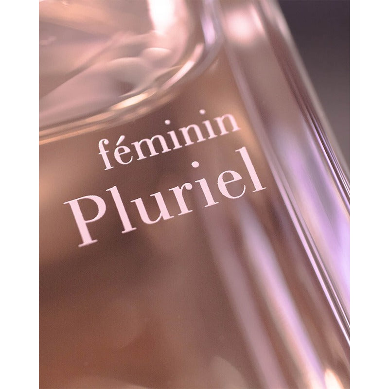 Perfume Feminin Pluriel 70ml Eau De Parfum - Mercado de Luxo - O Maior E-Commerce de Bens, Produtos e Serviços de Luxo do Brasil.