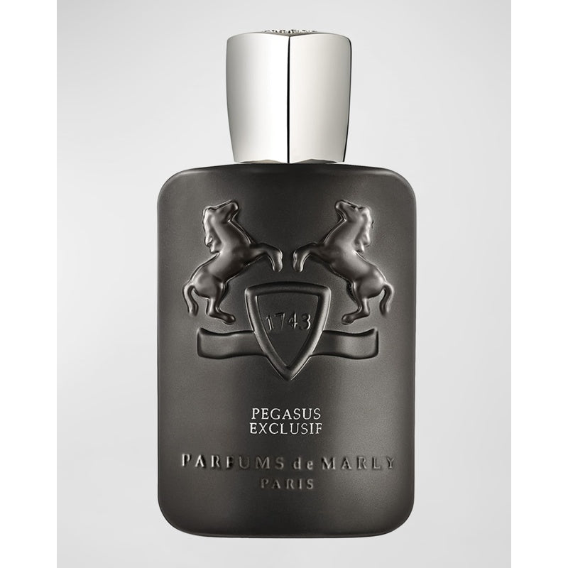 Perfume Pegasus Exclusif 120ml Extrait "Pure" Parfum - Mercado de Luxo - O Maior E-Commerce de Bens, Produtos e Serviços de Luxo do Brasil.