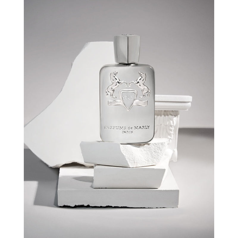 Perfume Pegasus 200ml Eau De Parfum - Mercado de Luxo - O Maior E-Commerce de Bens, Produtos e Serviços de Luxo do Brasil.