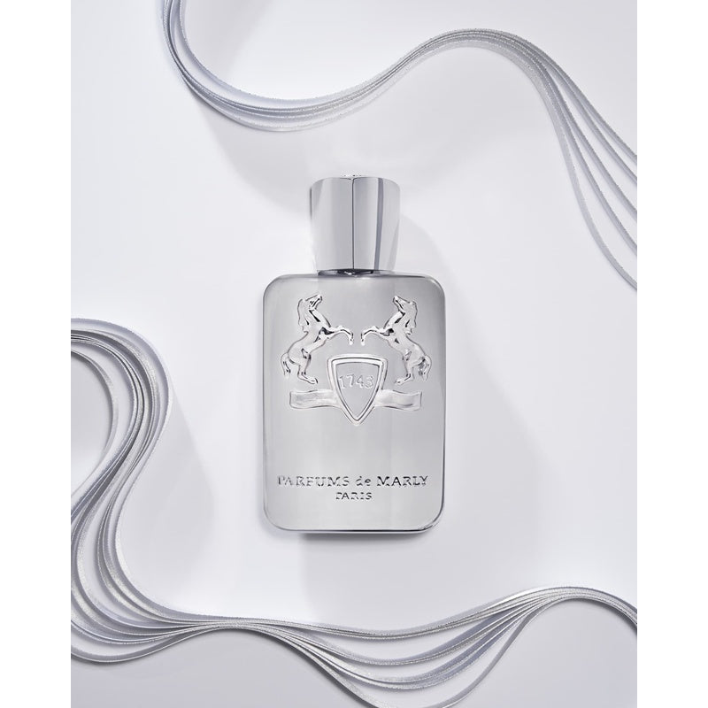 Perfume Pegasus 200ml Eau De Parfum - Mercado de Luxo - O Maior E-Commerce de Bens, Produtos e Serviços de Luxo do Brasil.