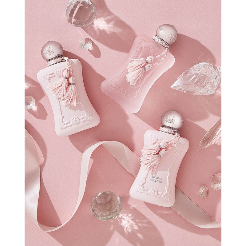 Perfume Delina Exclusif 30ml Eau De Parfum - Mercado de Luxo - O Maior E-Commerce de Bens, Produtos e Serviços de Luxo do Brasil.
