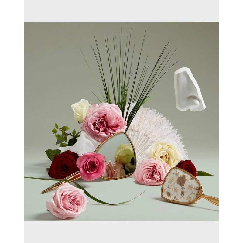 Perfume Elisabethan Rose 100ml Eau De Parfum - Mercado de Luxo - O Maior E-Commerce de Bens, Produtos e Serviços de Luxo do Brasil.