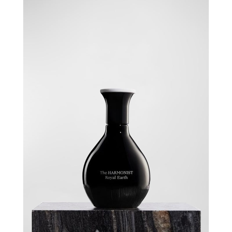 Perfume Royal Earth 50ml Eau De Parfum - Mercado de Luxo - O Maior E-Commerce de Bens, Produtos e Serviços de Luxo do Brasil.
