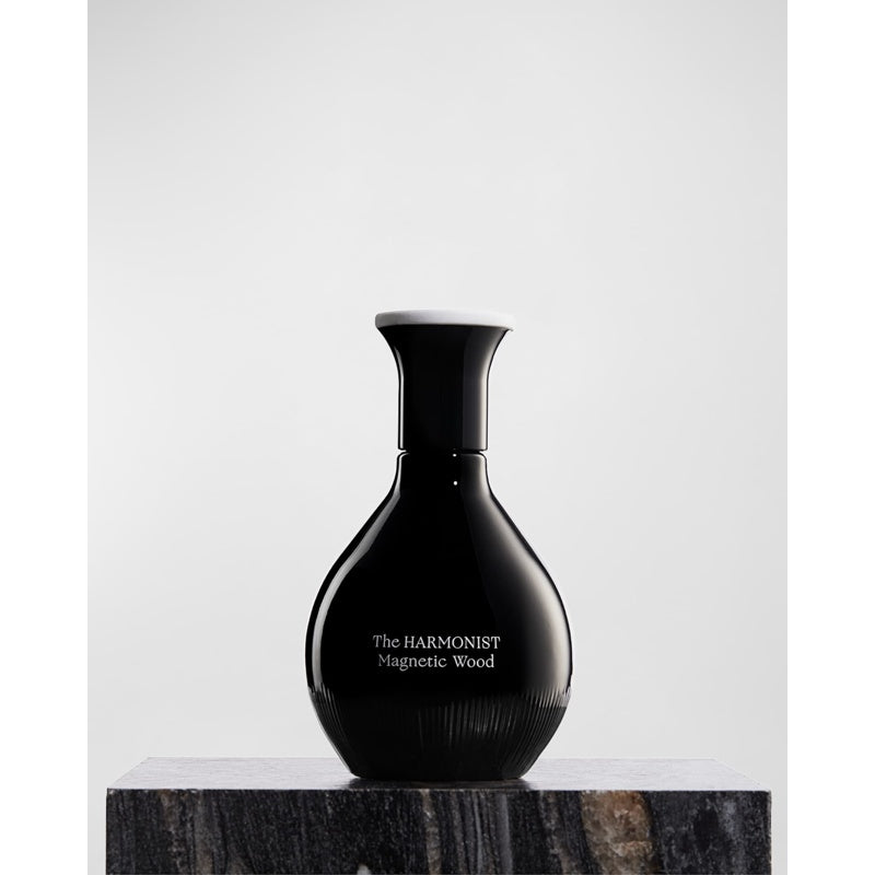 Perfume Magnetic Wood Parfum 50ml Eau De Parfum - Mercado de Luxo - O Maior E-Commerce de Bens, Produtos e Serviços de Luxo do Brasil.