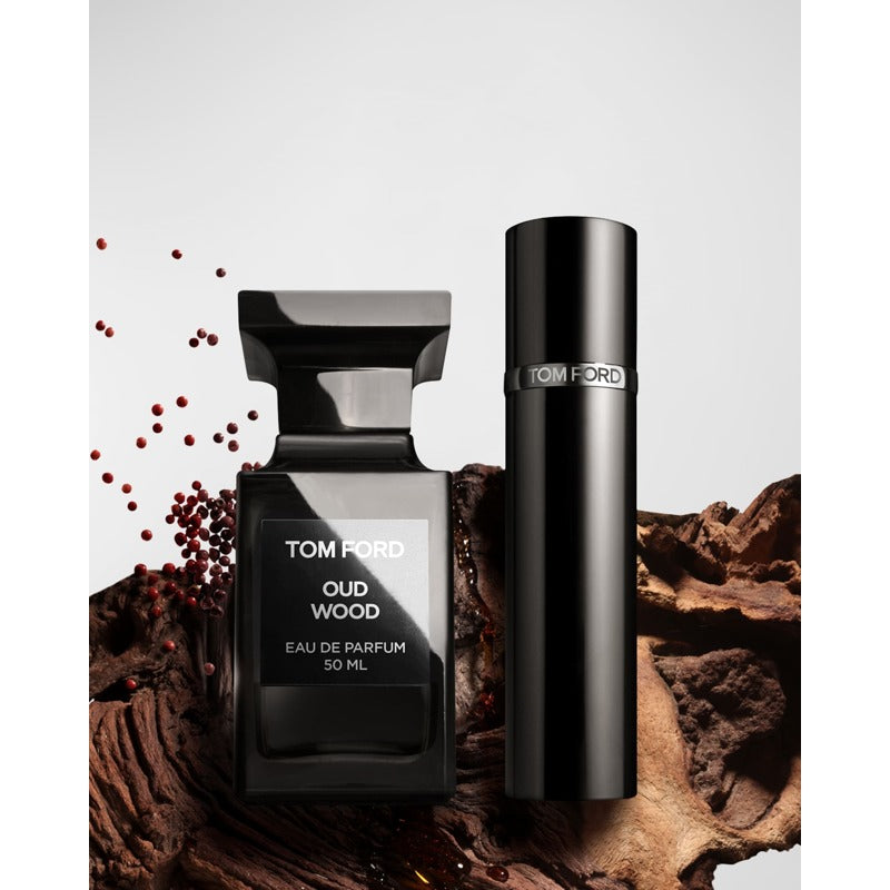 Perfume Oud Wood 100ml Eau De Parfum - Mercado de Luxo - O Maior E-Commerce de Bens, Produtos e Serviços de Luxo do Brasil.