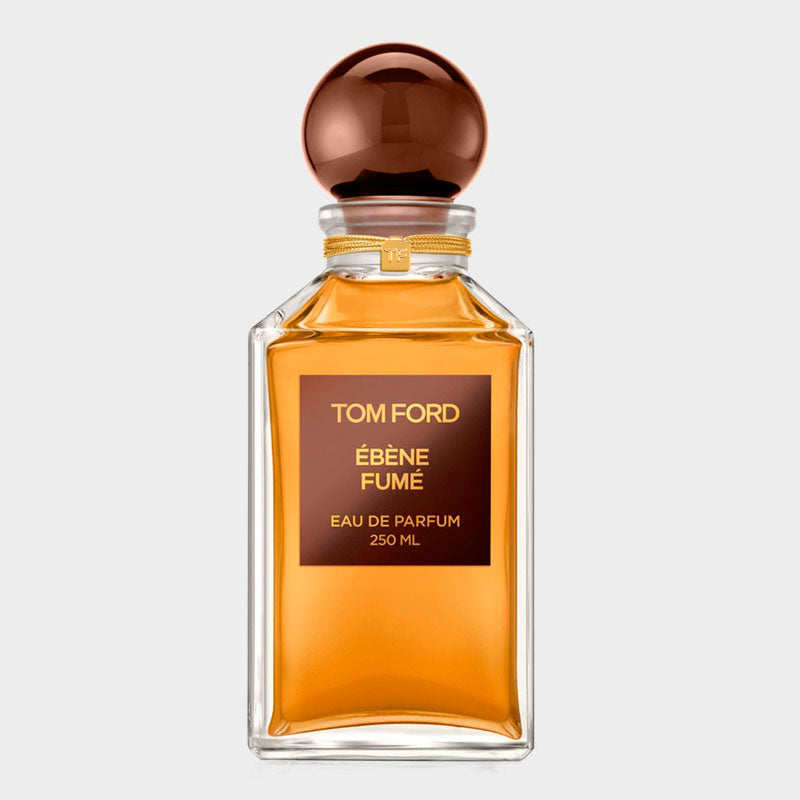 Perfume Ébène Fumé Fragrance Decanter 250ml Eau De Parfum - Mercado de Luxo - O Maior E-Commerce de Bens, Produtos e Serviços de Luxo do Brasil.