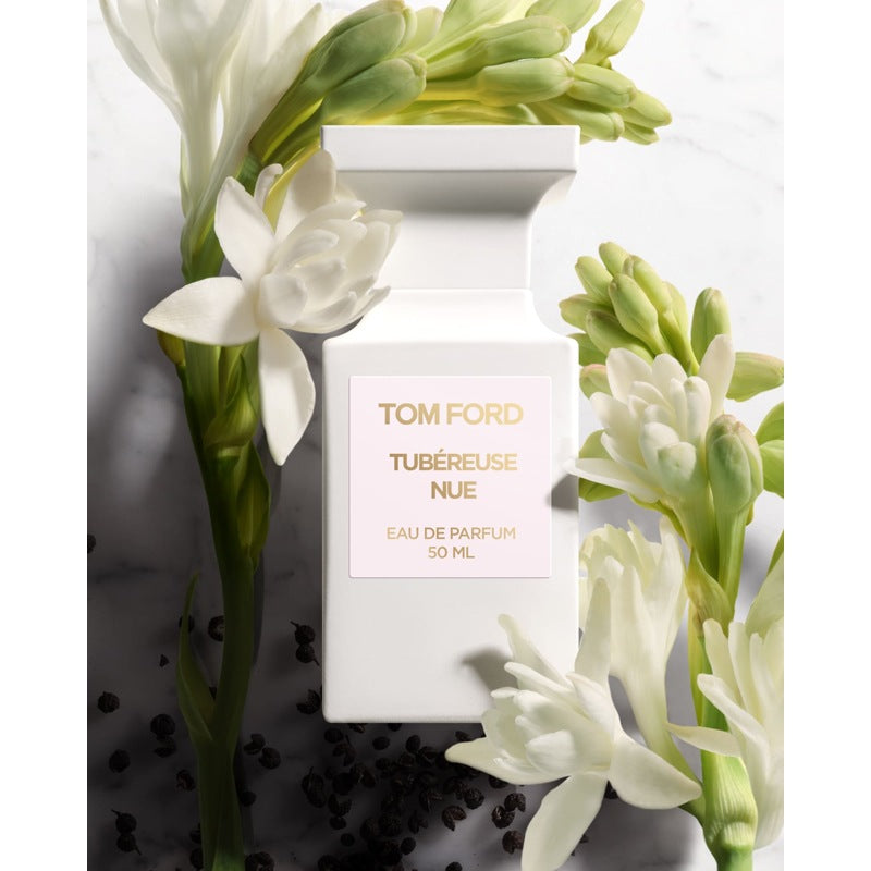 Perfume Tubéreuse Nue Fragrance 50ml Eau De Parfum - Mercado de Luxo - O Maior E-Commerce de Bens, Produtos e Serviços de Luxo do Brasil.