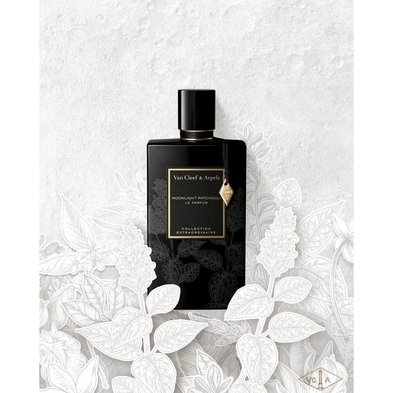 Perfume Moonlight Patchouli Le 75ml Eau De Parfum - Mercado de Luxo - O Maior E-Commerce de Bens, Produtos e Serviços de Luxo do Brasil.