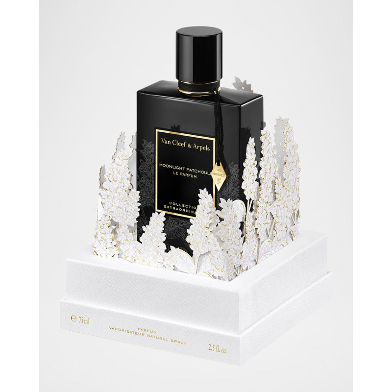 Perfume Moonlight Patchouli Le 75ml Eau De Parfum - Mercado de Luxo - O Maior E-Commerce de Bens, Produtos e Serviços de Luxo do Brasil.