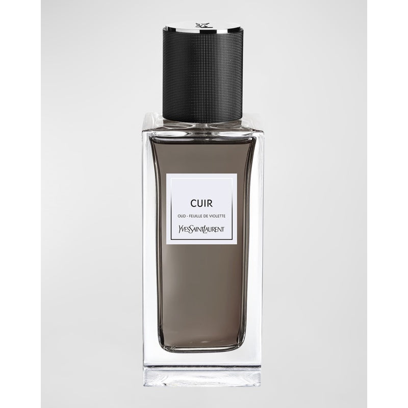Perfume Cuir Le Vestiaire des Parfums 120ml Eau De Parfum - Mercado de Luxo - O Maior E-Commerce de Bens, Produtos e Serviços de Luxo do Brasil.