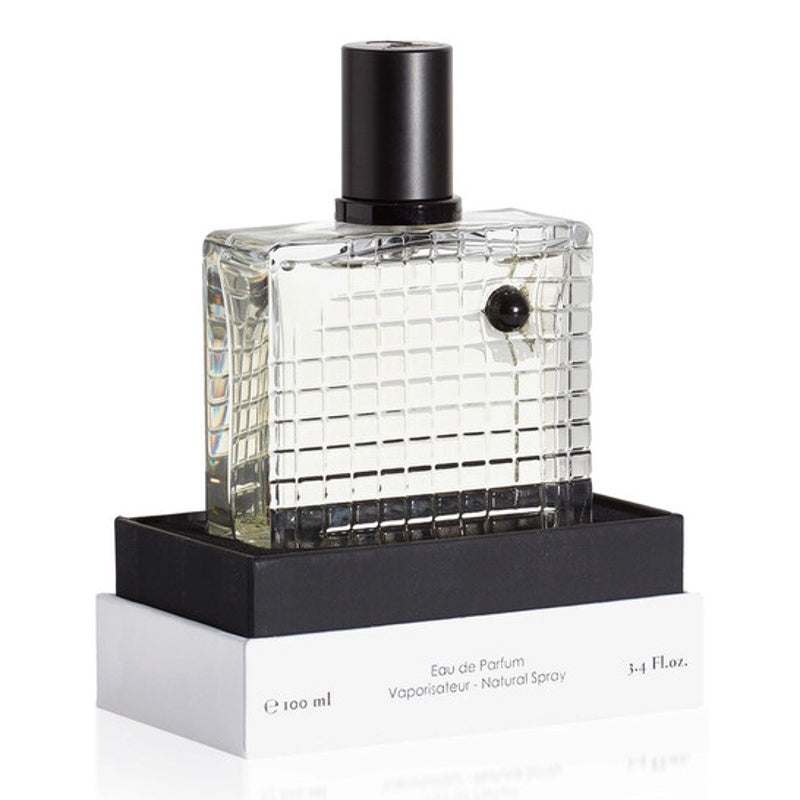 Perfume Albert Einstein Timeless Eau De Parfum 100ml - Mercado de Luxo - O Maior E-Commerce de Bens, Produtos e Serviços de Luxo do Brasil.