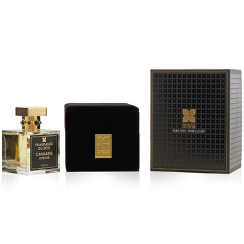 Perfume Intense Parfum Eau De Parfum 100ml - Mercado de Luxo - O Maior E-Commerce de Bens, Produtos e Serviços de Luxo do Brasil.