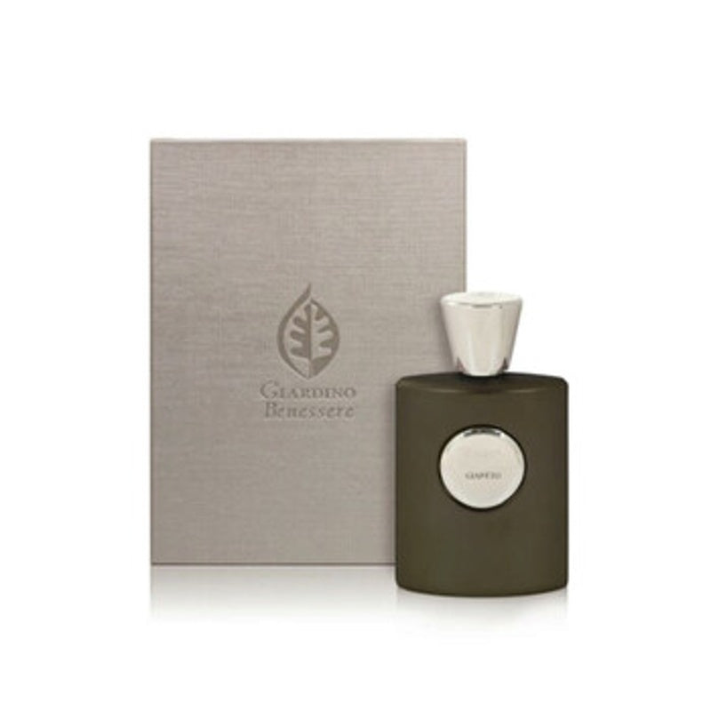 Perfume The Titans Giapeto Extrait "Pure" Parfum 100ml - Mercado de Luxo - O Maior E-Commerce de Bens, Produtos e Serviços de Luxo do Brasil.