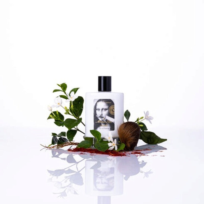 Perfume 8 Mona Lisa Smile Eau De Parfum 100ml - Mercado de Luxo - O Maior E-Commerce de Bens, Produtos e Serviços de Luxo do Brasil.
