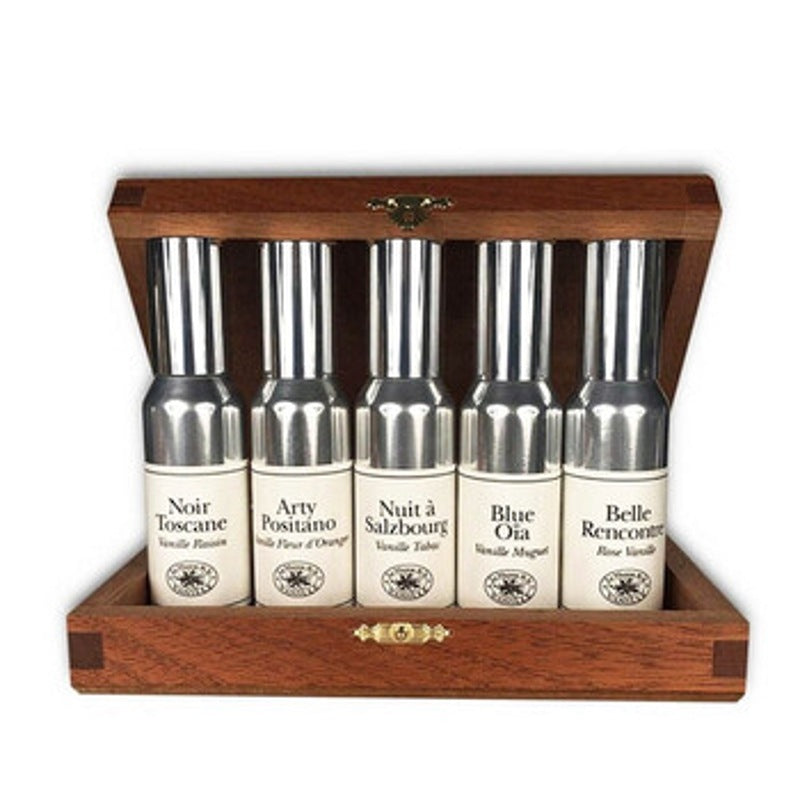 Perfume Mini Set Gift Set Eau De Parfum 30ml - Mercado de Luxo - O Maior E-Commerce de Bens, Produtos e Serviços de Luxo do Brasil.