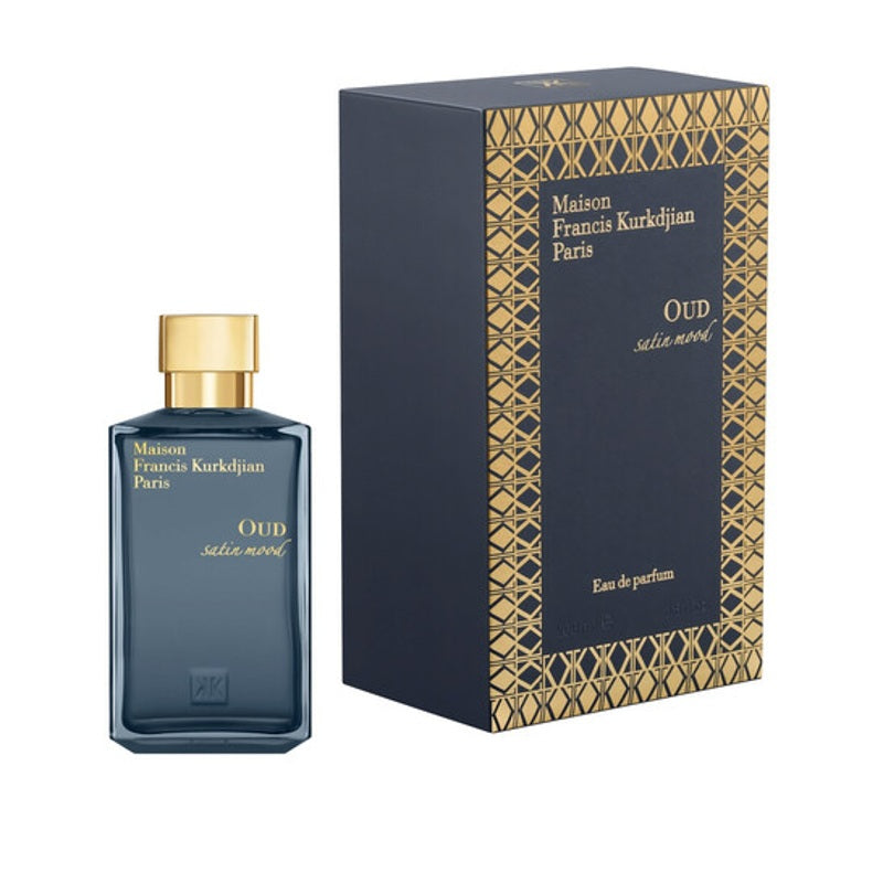 Perfume Oud Satin Mood Eau Eau De Parfum 200ml - Mercado de Luxo - O Maior E-Commerce de Bens, Produtos e Serviços de Luxo do Brasil.