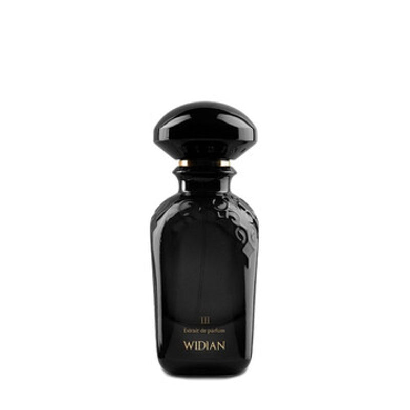 Perfume Black III Extrait "Pure" Parfum 50ml - Mercado de Luxo - O Maior E-Commerce de Bens, Produtos e Serviços de Luxo do Brasil.