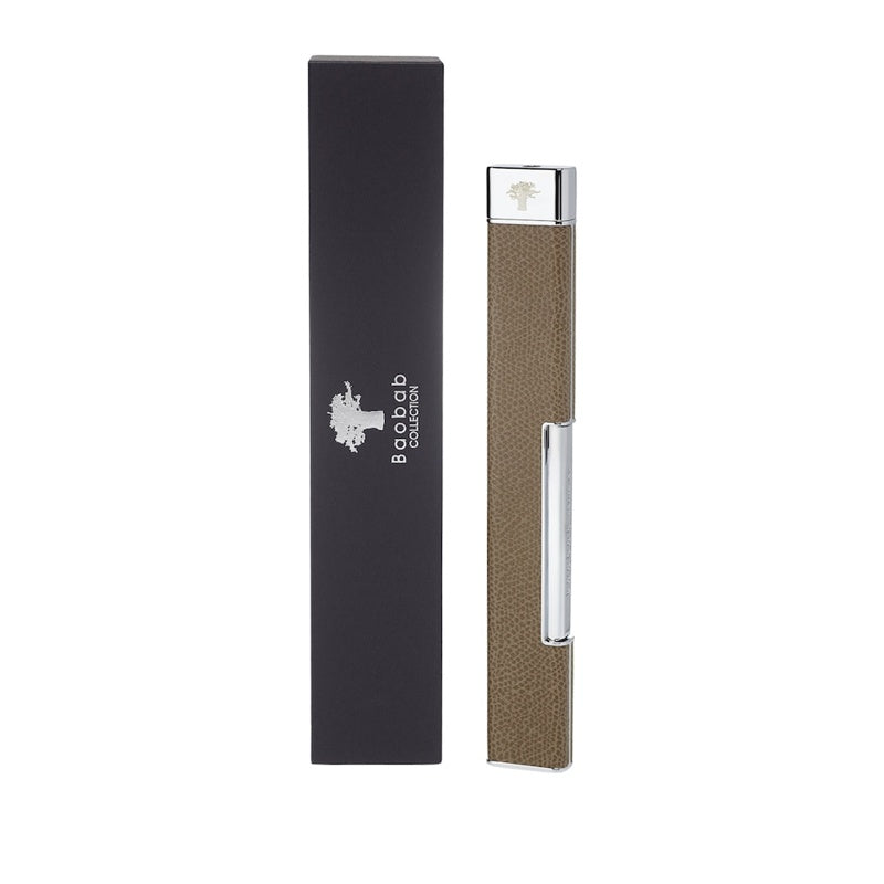 Vela Leather Lighter - Mercado de Luxo - O Maior E-Commerce de Bens, Produtos e Serviços de Luxo do Brasil.