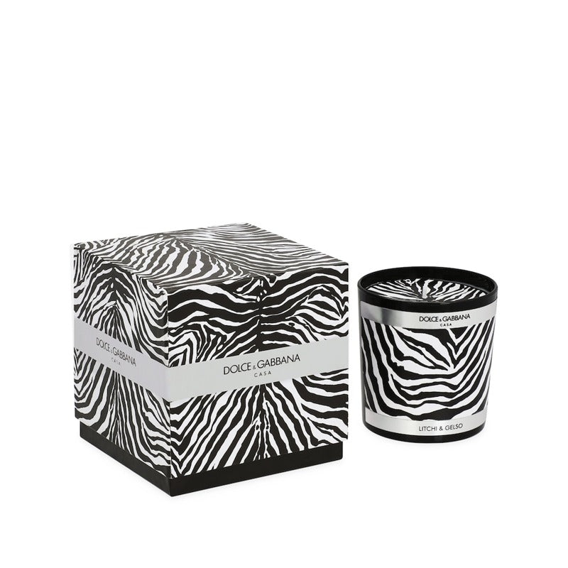 Vela Porcelain Lychee and Mulberry 250g - Mercado de Luxo - O Maior E-Commerce de Bens, Produtos e Serviços de Luxo do Brasil.