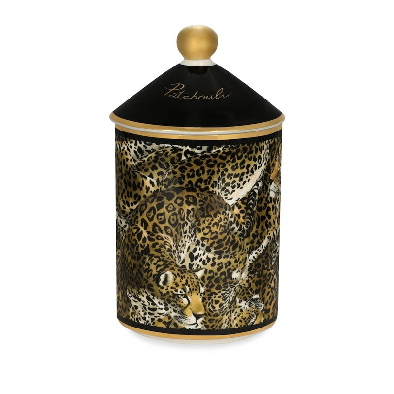 Vela Porcelain Patchouli Scented 340g - Mercado de Luxo - O Maior E-Commerce de Bens, Produtos e Serviços de Luxo do Brasil.