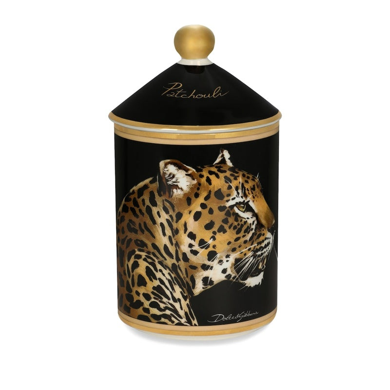 Vela Porcelain Patchouli Scented 340g - Mercado de Luxo - O Maior E-Commerce de Bens, Produtos e Serviços de Luxo do Brasil.