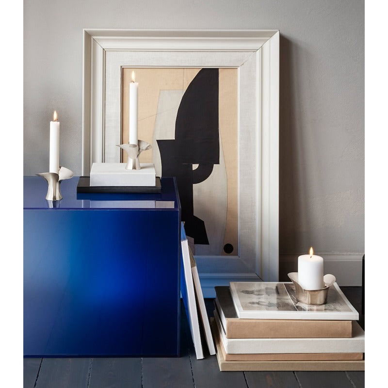 Vela Bloom Taper Holder - Mercado de Luxo - O Maior E-Commerce de Bens, Produtos e Serviços de Luxo do Brasil.