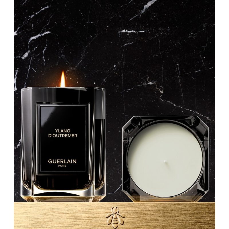 Vela Ylang D'Outremer 220g - Mercado de Luxo - O Maior E-Commerce de Bens, Produtos e Serviços de Luxo do Brasil.