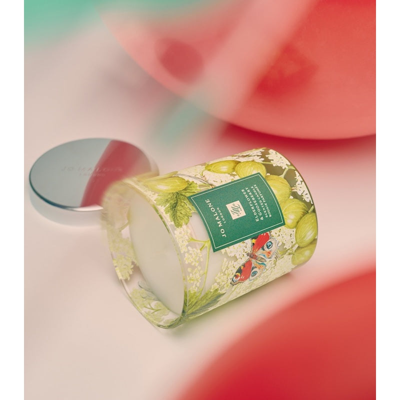 Vela Elderflower & Gooseberry Charity Classic 200g - Mercado de Luxo - O Maior E-Commerce de Bens, Produtos e Serviços de Luxo do Brasil.