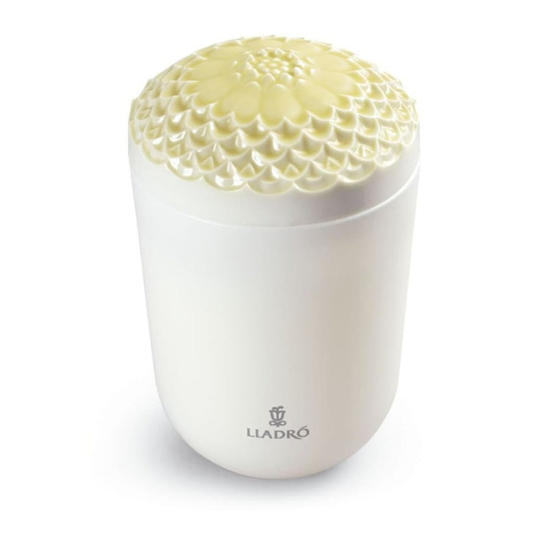 Vela Tropical Blossoms Echoes of Nature - Mercado de Luxo - O Maior E-Commerce de Bens, Produtos e Serviços de Luxo do Brasil.